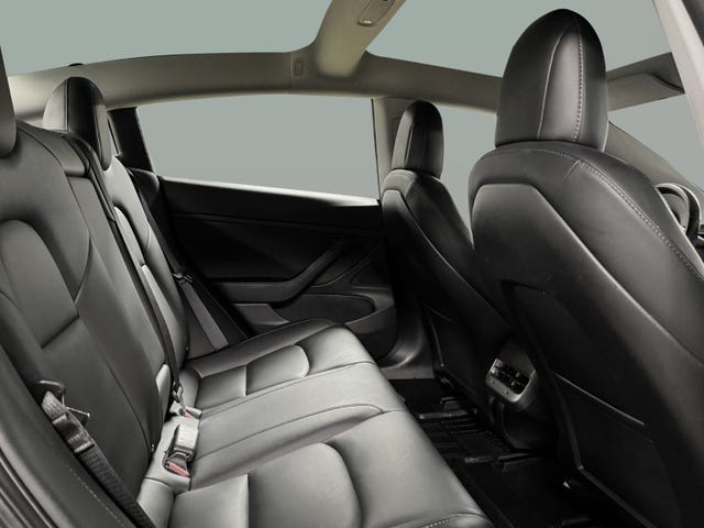 2019 TESLA MODEL 3 - 24