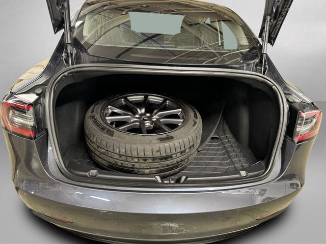 2019 TESLA MODEL 3 - 27