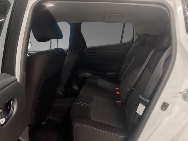 2020 NISSAN LEAF - 15