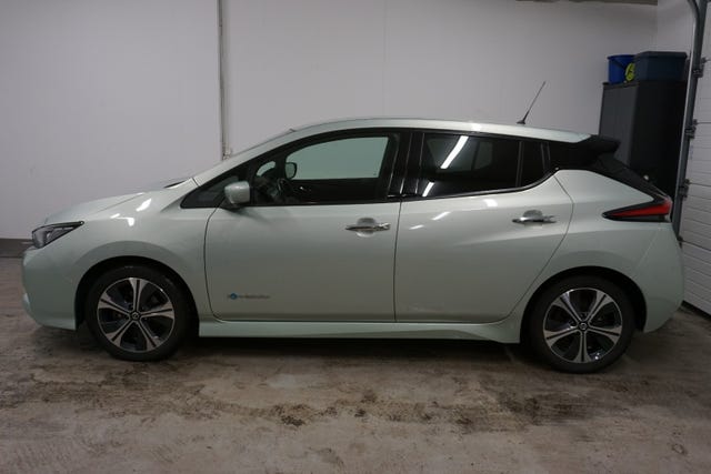 SJNFAAZE1U0008585 2018 NISSAN LEAF-5