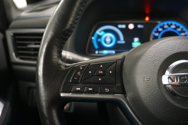 2018 NISSAN LEAF - 20
