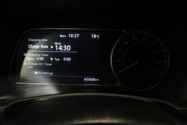 2021 NISSAN LEAF - 35