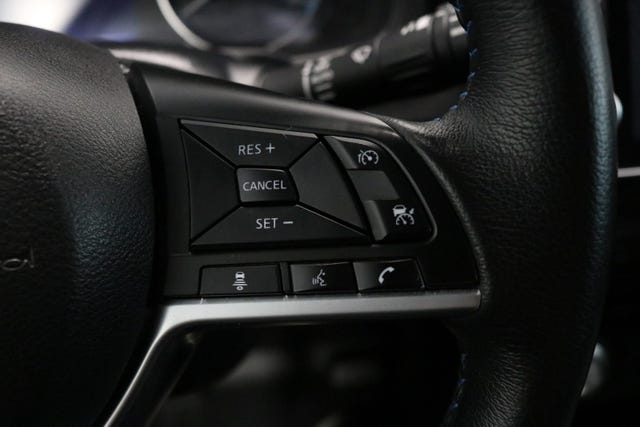 2021 NISSAN LEAF - 32