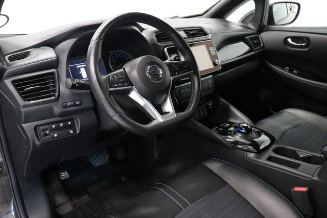2021 NISSAN LEAF - 16
