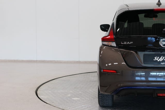 2021 NISSAN LEAF - 12