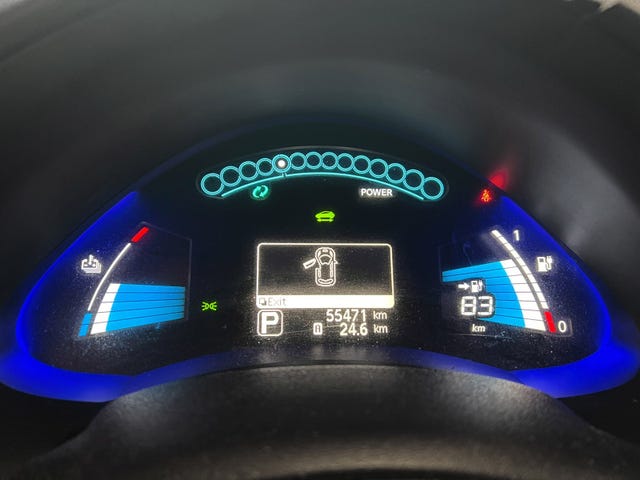 2018 NISSAN LEAF - 10