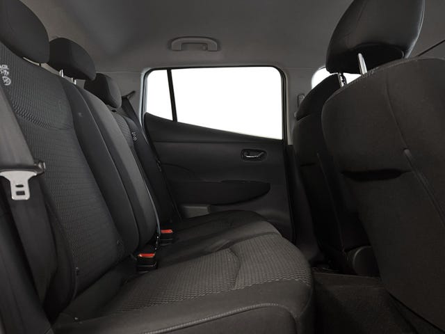2018 NISSAN LEAF - 16