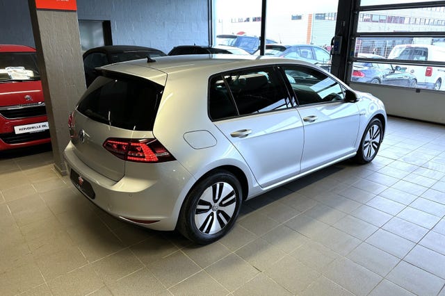 WVWZZZAUZFW911942 2015 VOLKSWAGEN GOLF-4