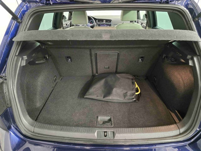 2018 VOLKSWAGEN GOLF - 31