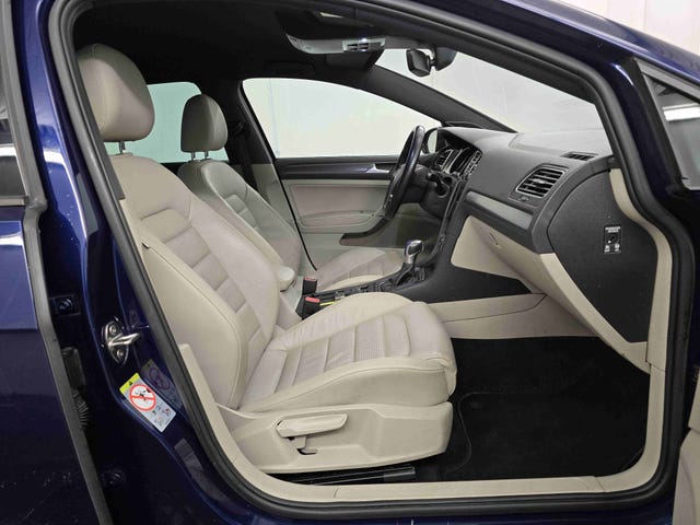 2018 VOLKSWAGEN GOLF - 14