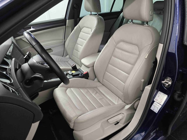 2018 VOLKSWAGEN GOLF - 13