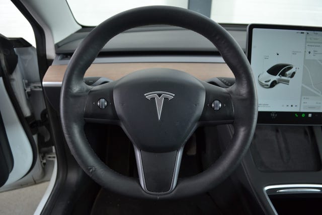 2021 TESLA MODEL 3 - 13