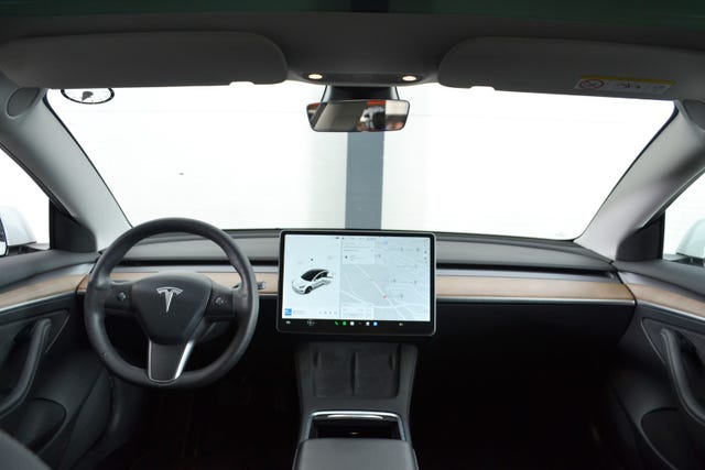 2021 TESLA MODEL 3 - 12