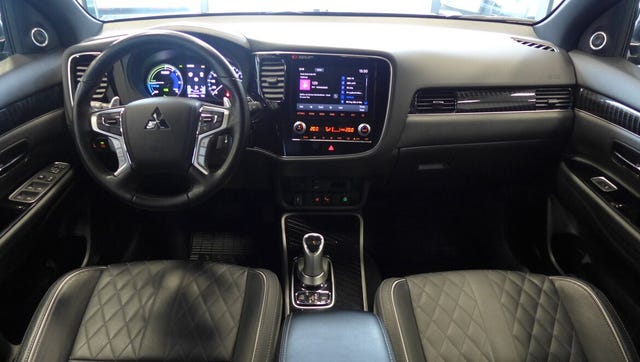 2020 MITSUBISHI OUTLANDER - 36