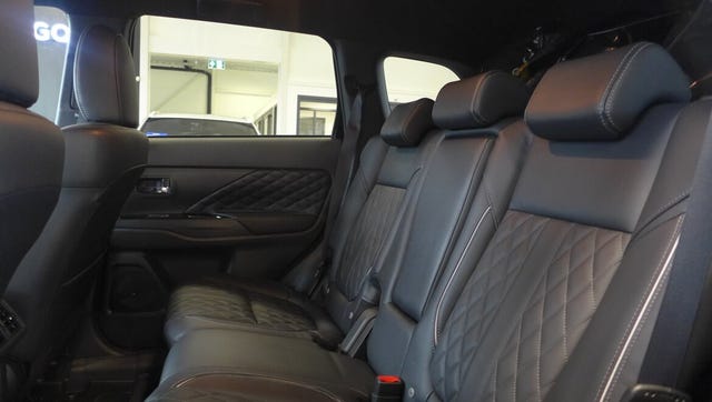 2020 MITSUBISHI OUTLANDER - 34