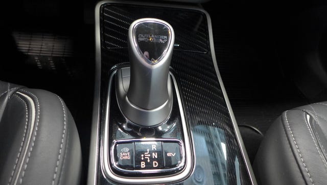 2020 MITSUBISHI OUTLANDER - 27