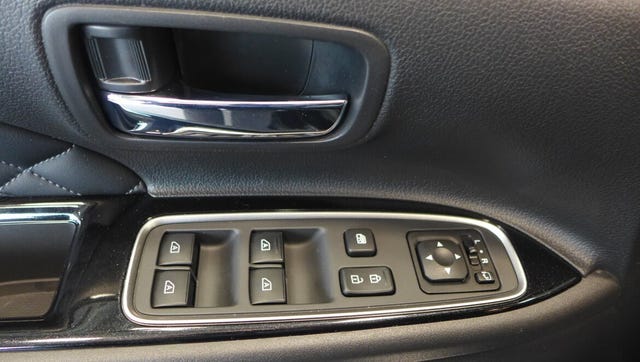 2020 MITSUBISHI OUTLANDER - 15