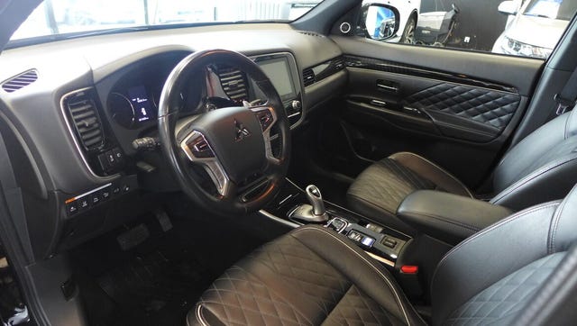 2020 MITSUBISHI OUTLANDER - 13