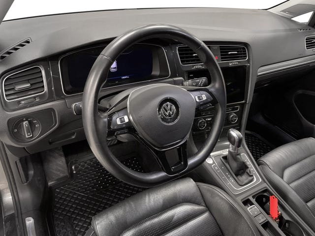 2019 VOLKSWAGEN GOLF - 7