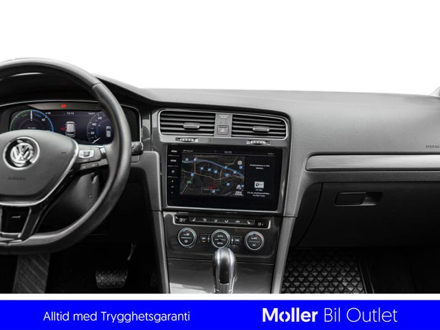 2019 VOLKSWAGEN GOLF - 19