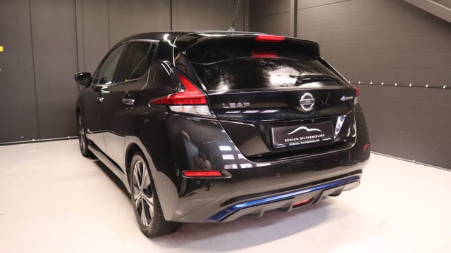 SJNFAAZE1U0015843 2018 NISSAN LEAF-3