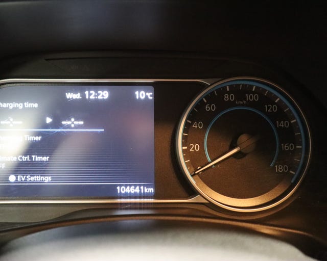 2018 NISSAN LEAF - 17