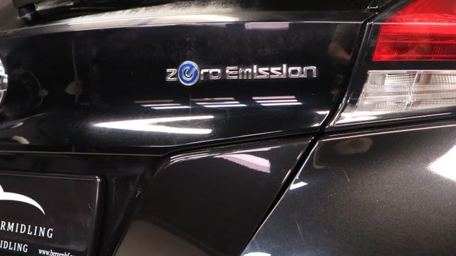2018 NISSAN LEAF - 9