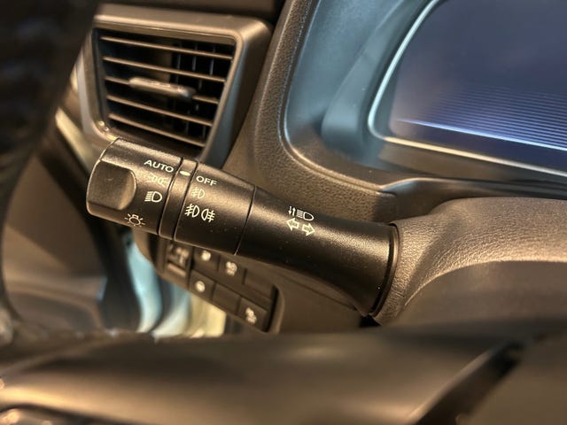2018 NISSAN LEAF - 16