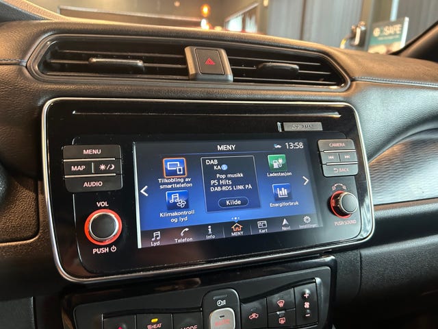 2018 NISSAN LEAF - 22