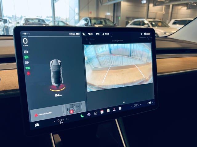 2019 TESLA MODEL 3 - 11