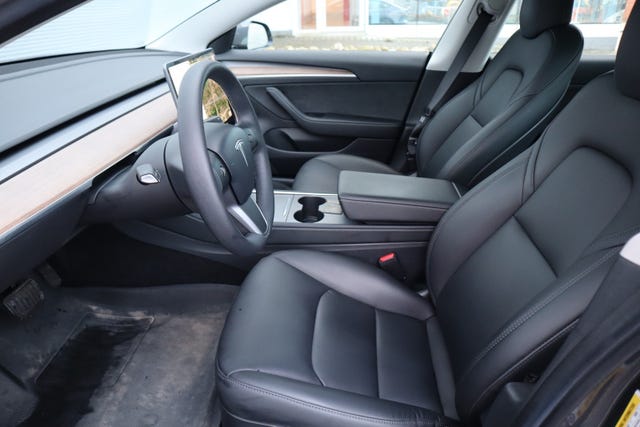 LRW3E7FA4MC324951 2021 TESLA MODEL 3-5