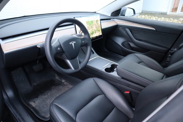LRW3E7FA4MC324951 2021 TESLA MODEL 3-4