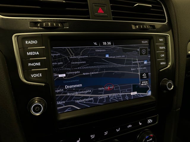 2015 VOLKSWAGEN GOLF - 18