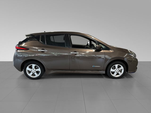SJNFAAZE1U0109998 2021 NISSAN LEAF-4