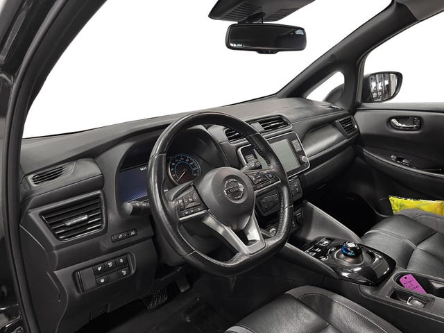 2020 NISSAN LEAF - 7