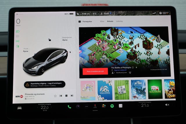2019 TESLA MODEL 3 - 12