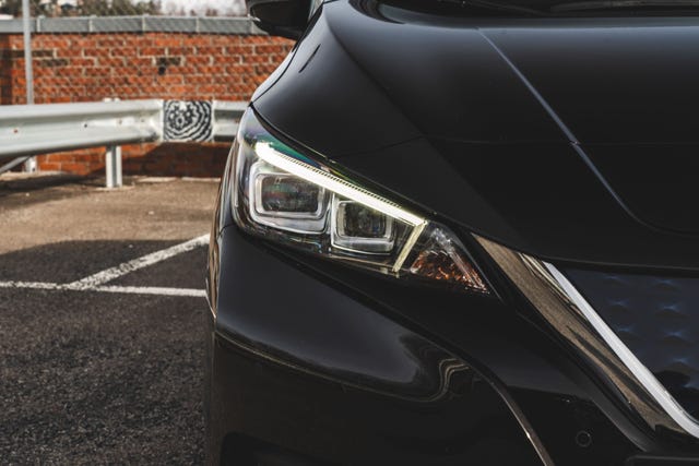 2021 NISSAN LEAF - 7