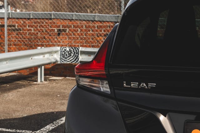 2021 NISSAN LEAF - 8