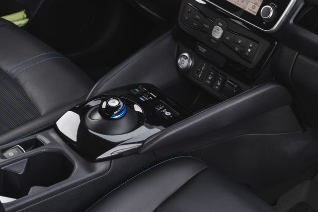 2021 NISSAN LEAF - 19