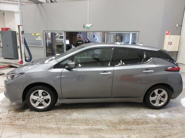 SJNFAAZE1U0166003 2022 NISSAN LEAF-1
