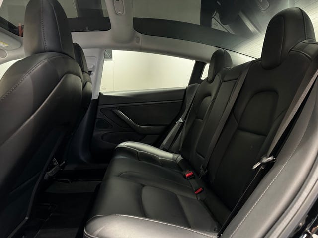 2019 TESLA MODEL 3 - 11