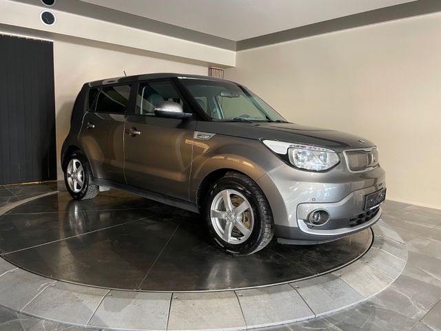 KNAJX81EFK7038277 2019 KIA SOUL-2