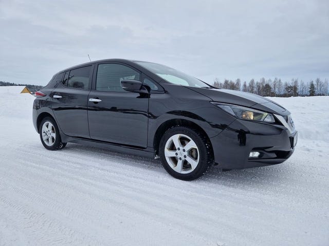 2021 NISSAN LEAF - 13