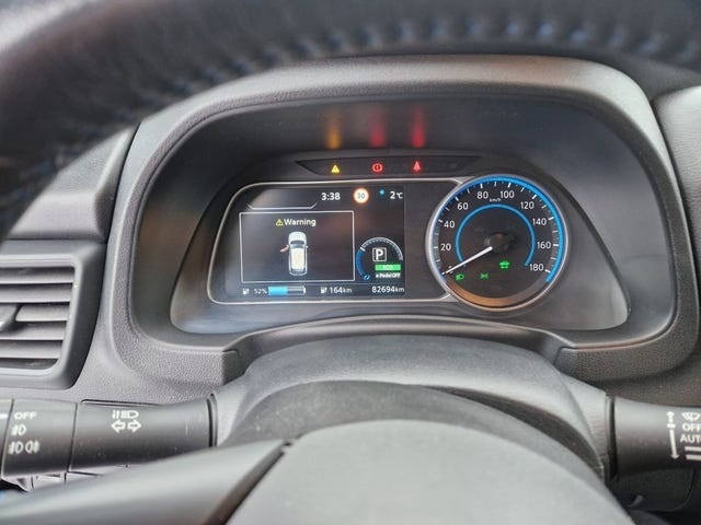 2021 NISSAN LEAF - 10