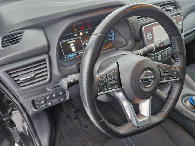 2021 NISSAN LEAF - 7