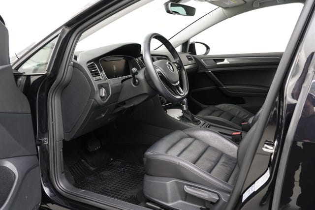 2019 VOLKSWAGEN GOLF - 7