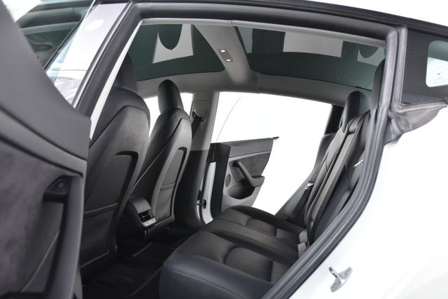 2021 TESLA MODEL 3 - 29