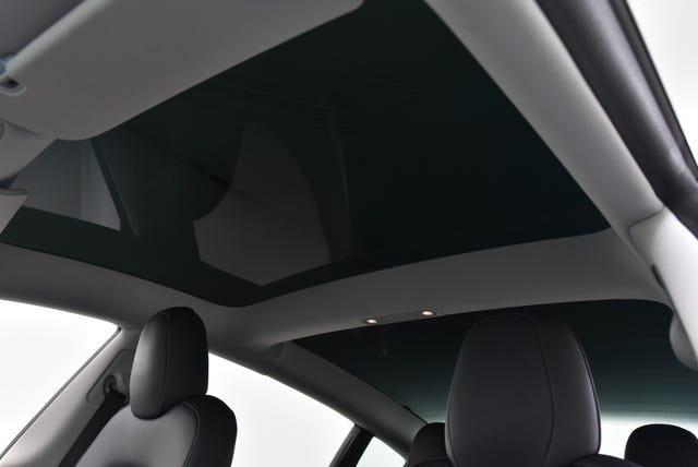 2021 TESLA MODEL 3 - 27