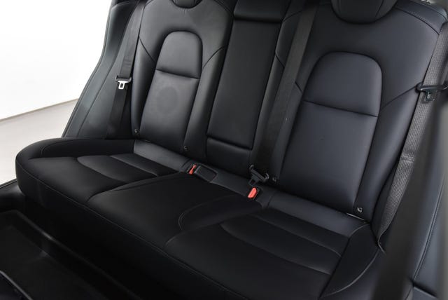2021 TESLA MODEL 3 - 31