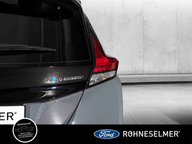 2021 NISSAN LEAF - 8